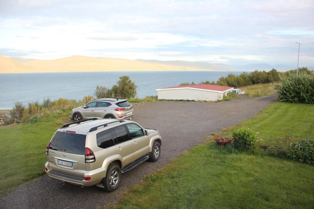 The Viking Country Club Guest House Hjalteyri Exterior photo